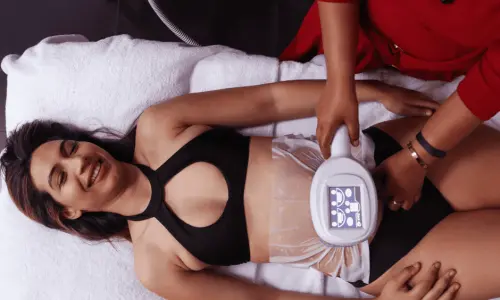 Woman having Body Sculpting treatment post injury Southampton 	